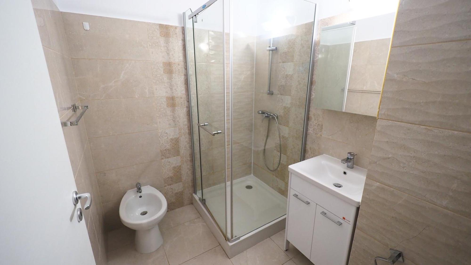 Iassium Airport Apartments Iasi Exteriör bild
